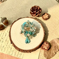 浆果树林 – 胸针